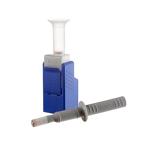 8327960 Dräger DrugCheck 3000 Use the Dräger DrugCheck&reg; 3000 to find out within minutes if a person has drugs in his or her system. The compact and quick saliva-based drug test yields reliable results cheaply and easily. The device does not require electricity and can be used anywhere.